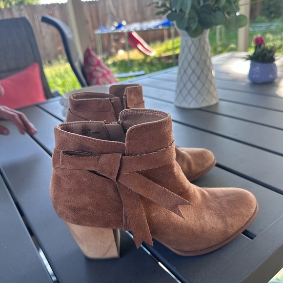 Free People Brown Suede Ankle Boots with Bow Detail - Picture 1 of 4